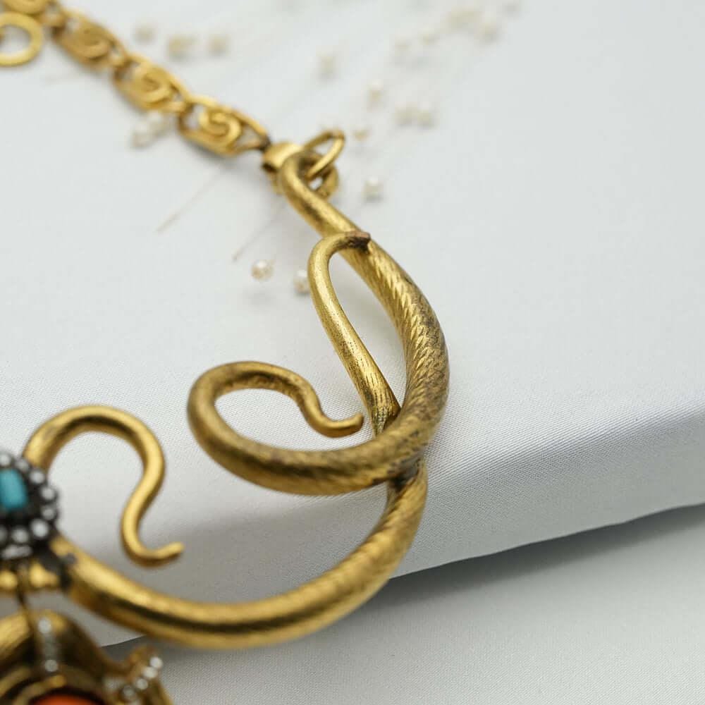 Vav Verse necklace, Elegant Calligraphy Hand Forged Coral Ciondolo Torque Necklace, Handmade Necklace, Islamic Qur'an Necklace