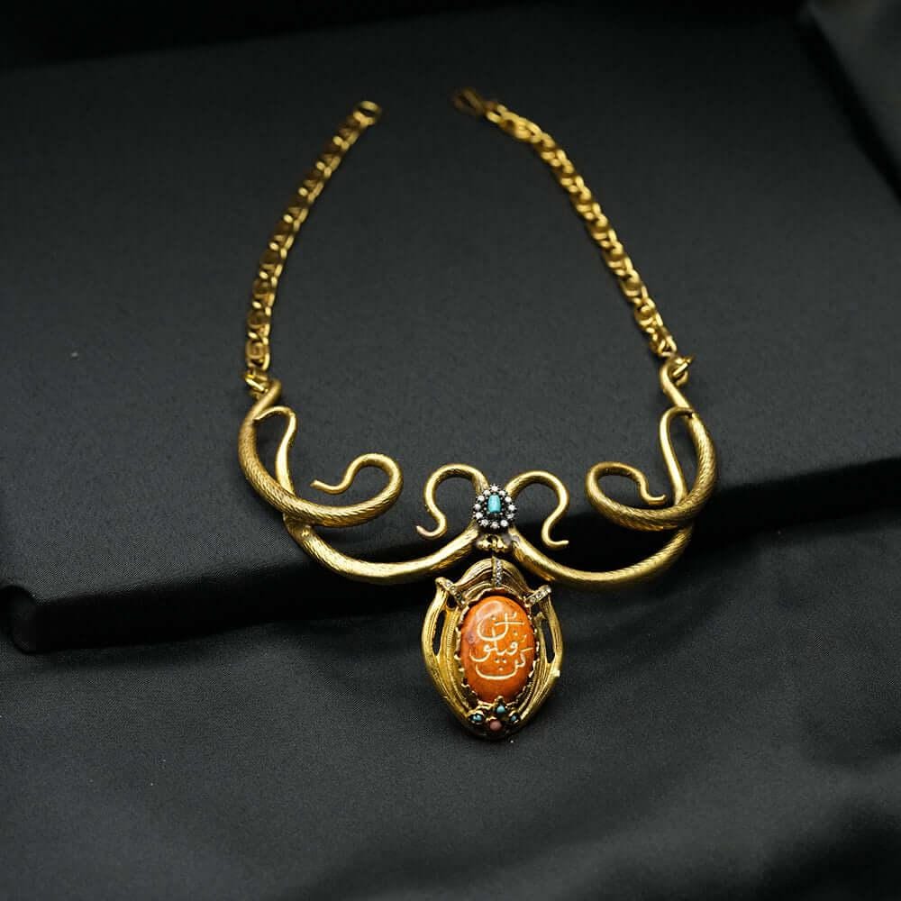 Vav Verse necklace, Elegant Calligraphy Hand Forged Coral Ciondolo Torque Necklace, Handmade Necklace, Islamic Qur'an Necklace